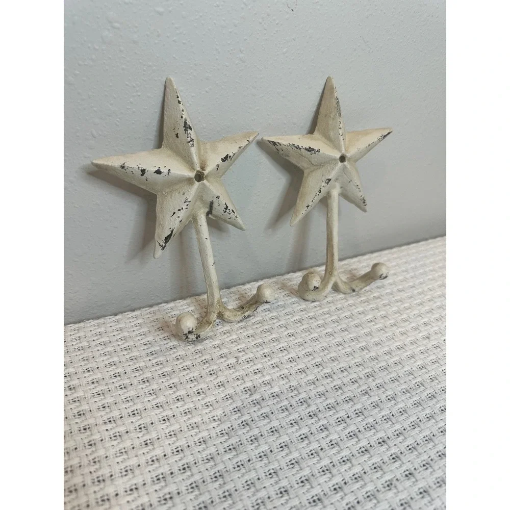 Unbranded pair cast